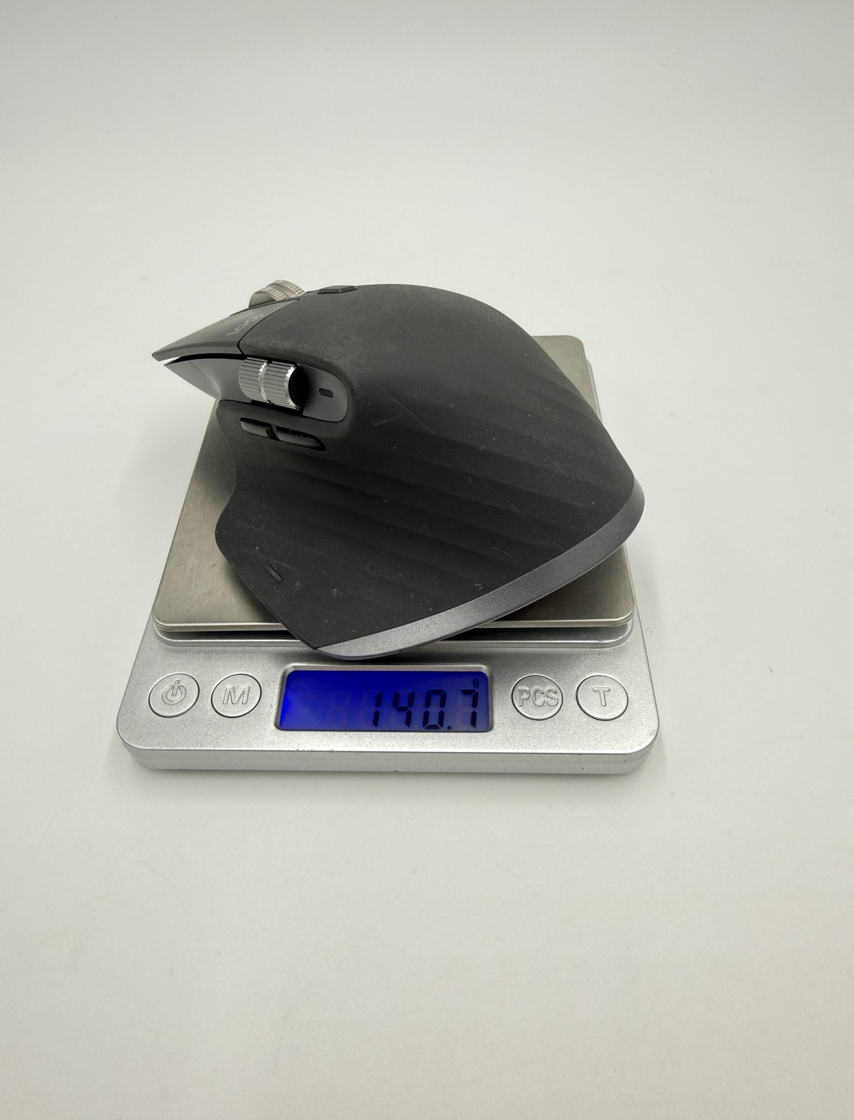 Logicool MX MASTER 3S 重量実測 140.7g キッチンスケールで計測
